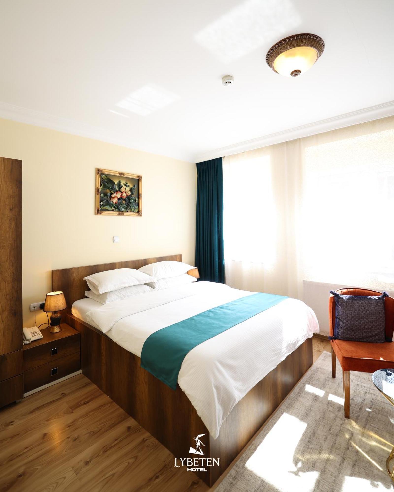 Hotel Lybeten Ferizaj Eksteriør billede