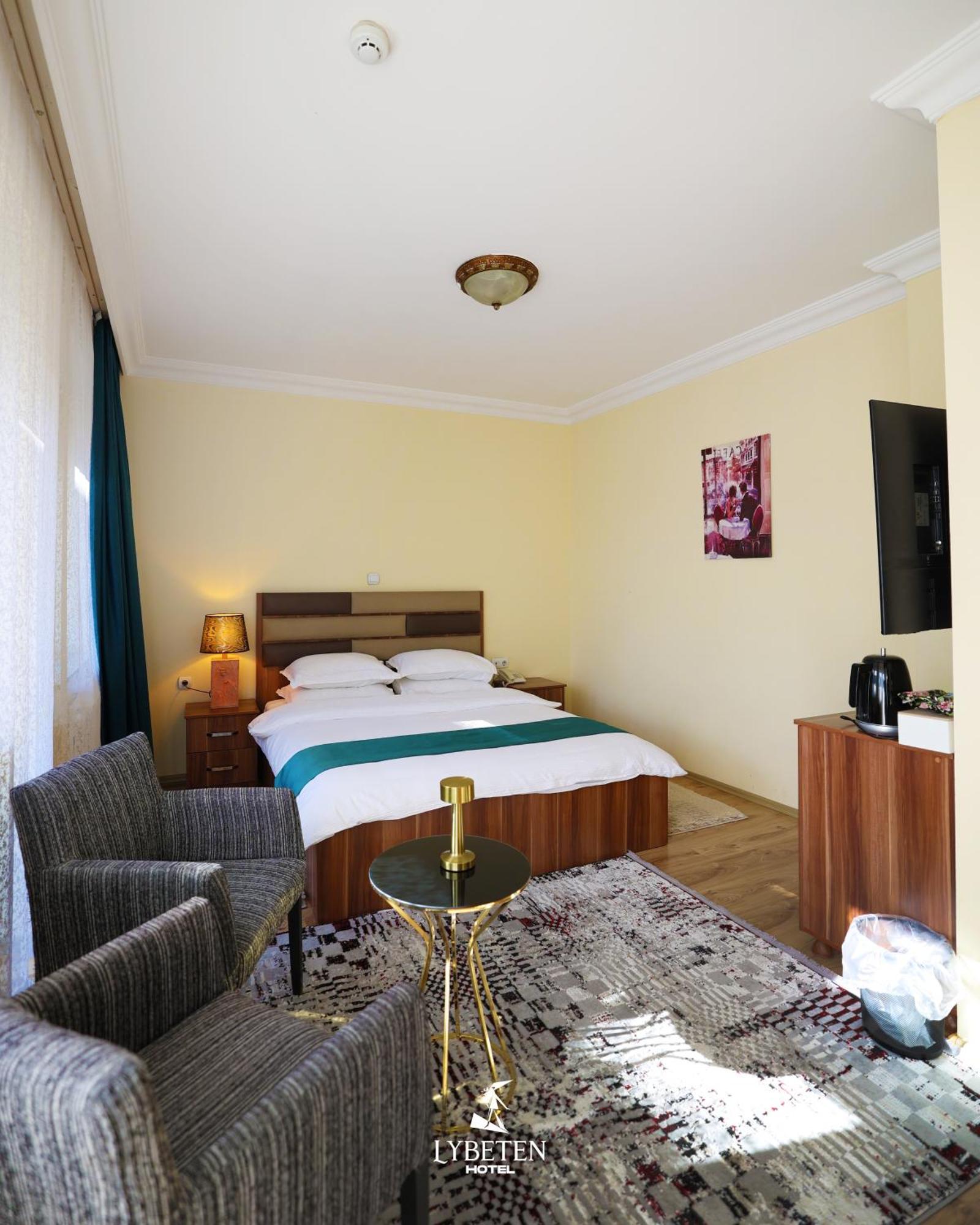 Hotel Lybeten Ferizaj Eksteriør billede