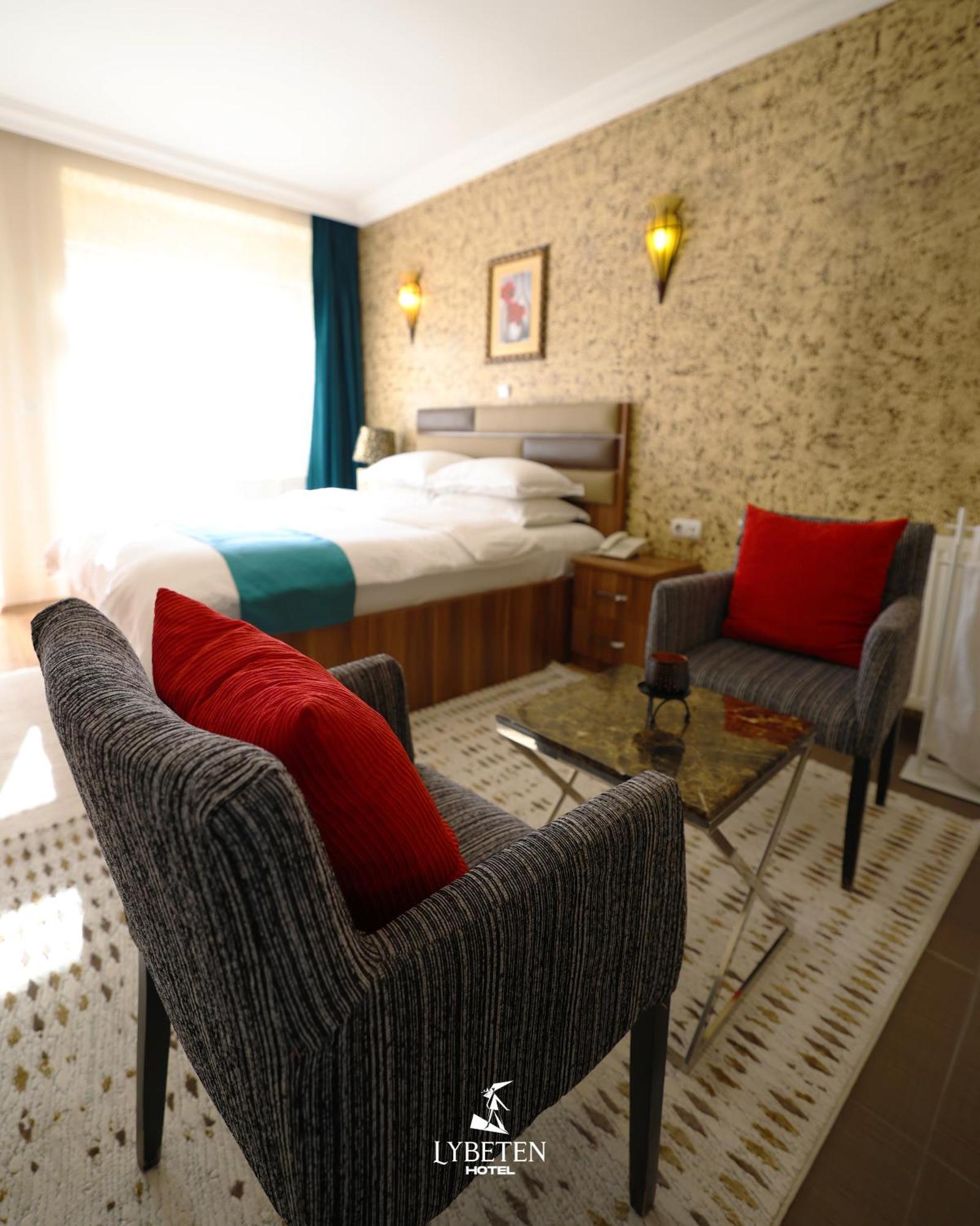 Hotel Lybeten Ferizaj Eksteriør billede
