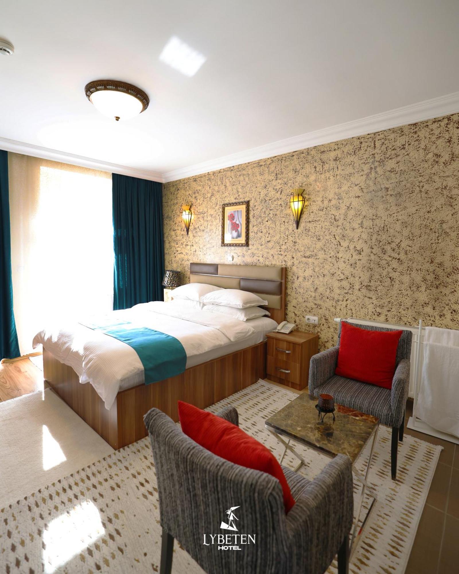 Hotel Lybeten Ferizaj Eksteriør billede