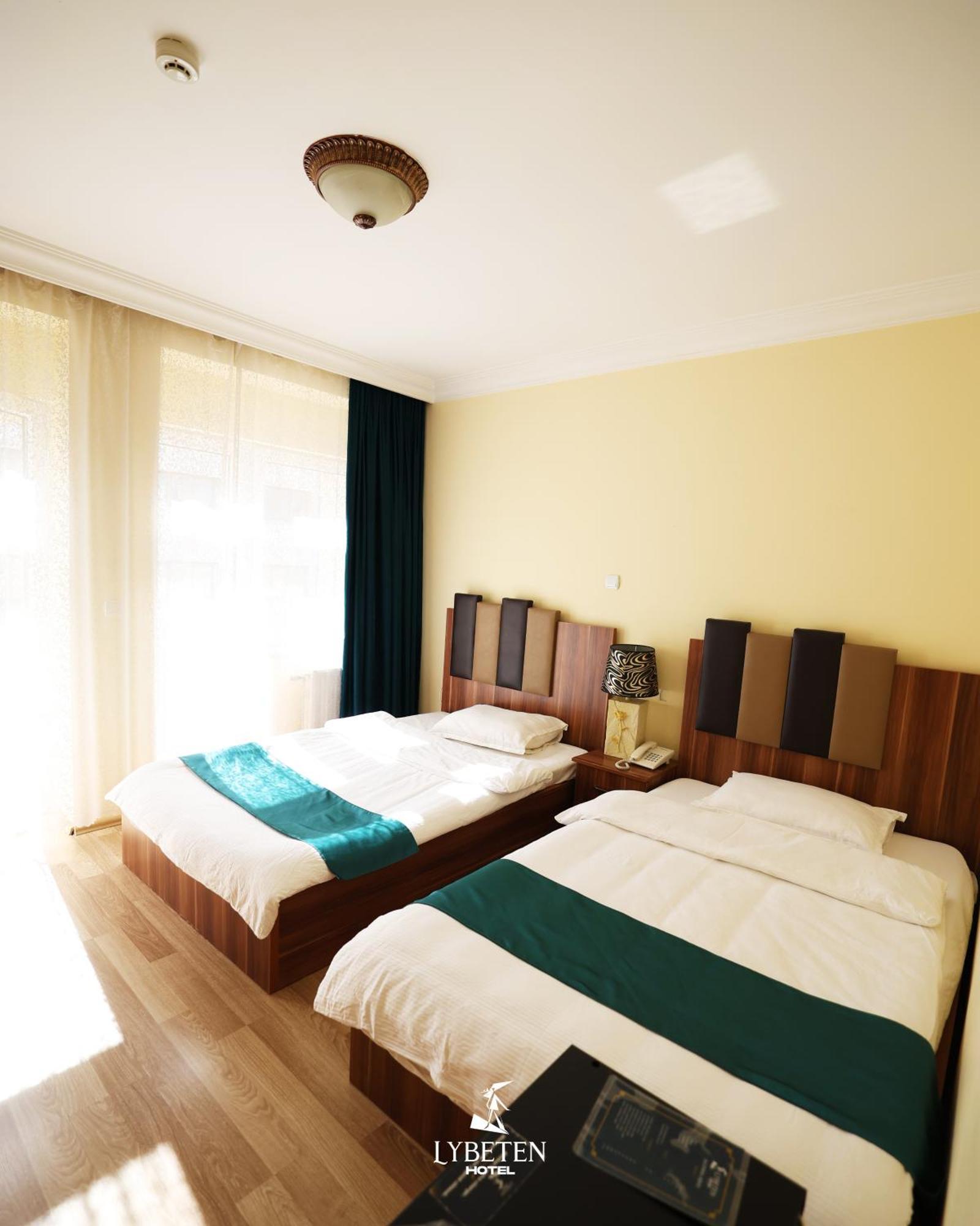 Hotel Lybeten Ferizaj Eksteriør billede