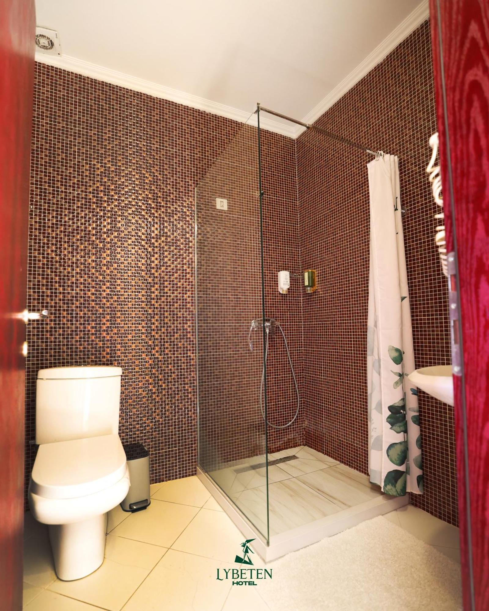 Hotel Lybeten Ferizaj Eksteriør billede