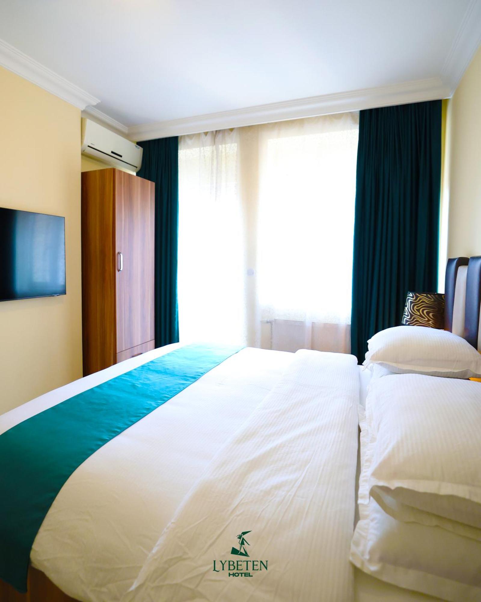 Hotel Lybeten Ferizaj Eksteriør billede