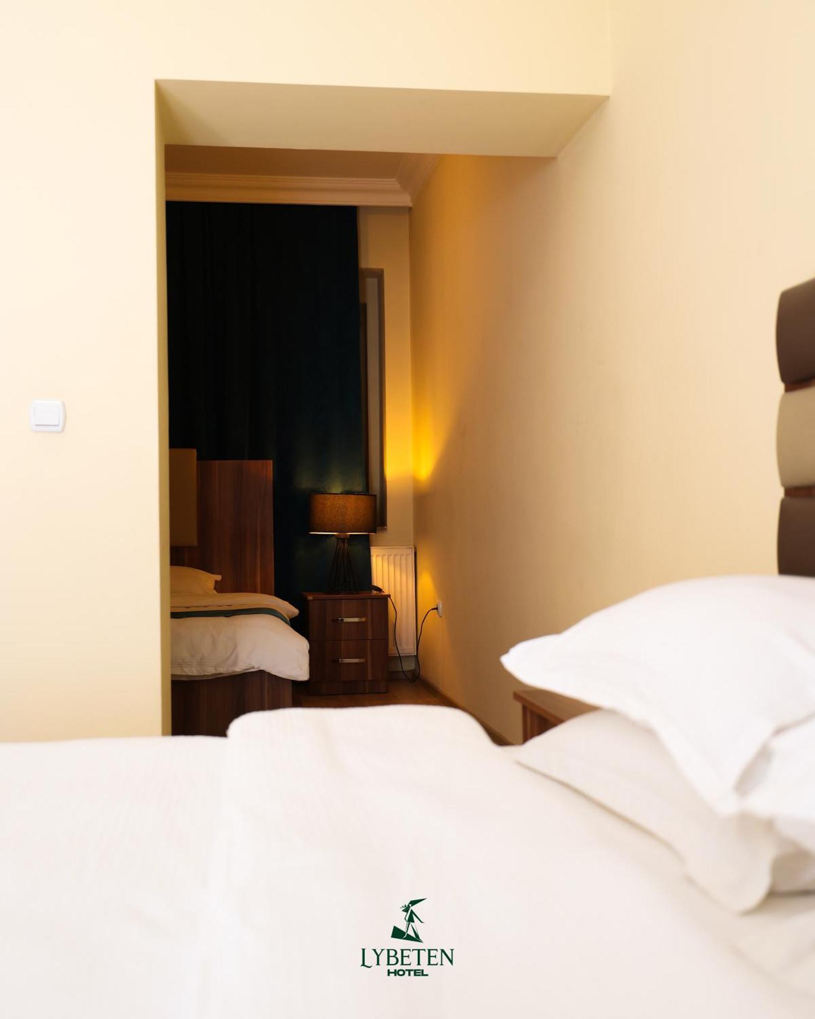 Hotel Lybeten Ferizaj Eksteriør billede