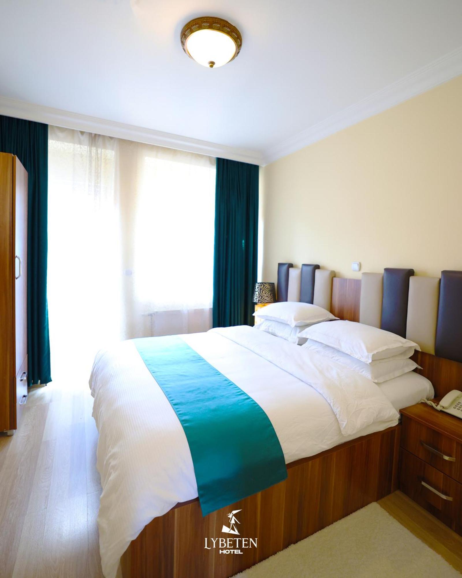 Hotel Lybeten Ferizaj Eksteriør billede